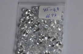 天然白色蓝宝石 钻石形切割下的纯净之光